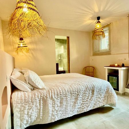 La Parenthese Du Var - Chambre D'Hotes Petits Dejeuners Inclus Et Terrasse Ombragee Saint-Antonin-du-Var Экстерьер фото